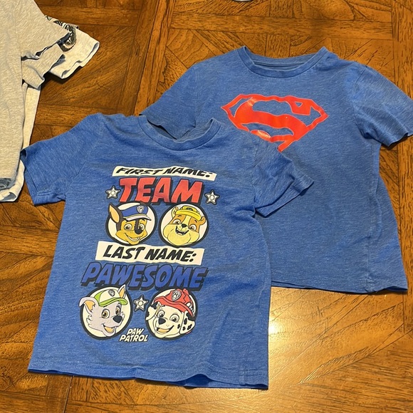 Lot of 9 boys t-shirts and 1 sweatpants - Picture 4 of 9